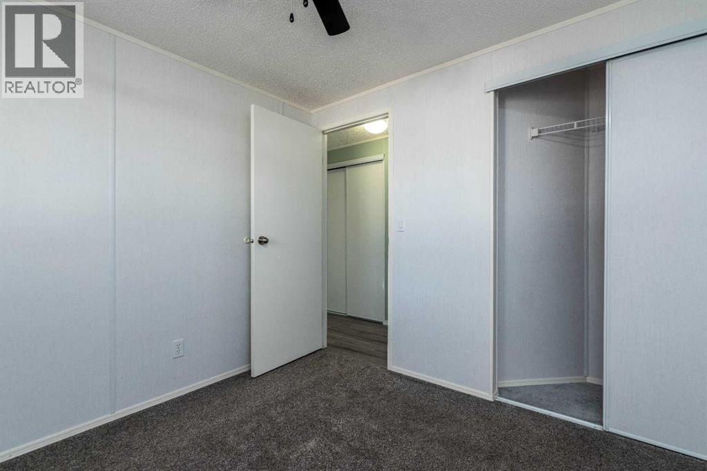 13, 5302 56B Street - 15