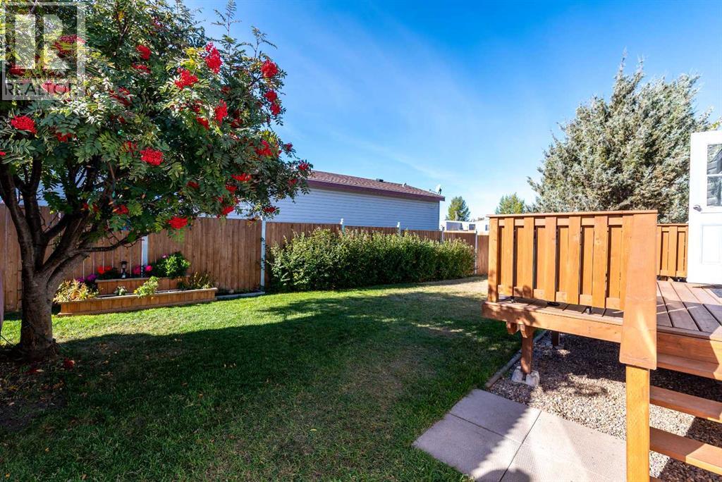 13, 5302 56B Street - 34
