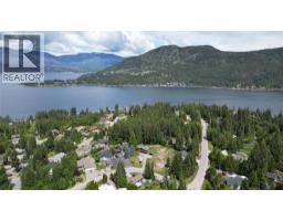2902 Cedar Drive, Blind Bay, BC V0E2W2 Photo 19
