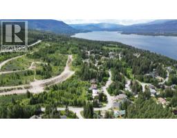 2902 Cedar Drive, Blind Bay, BC V0E2W2 Photo 12