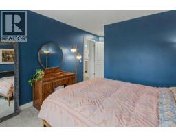 16, 2318 17 Street SE - photo 19
