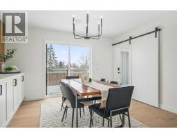 Kitchen - 3224 24a Street Sw, Calgary, AB T3E1W7 Photo 11