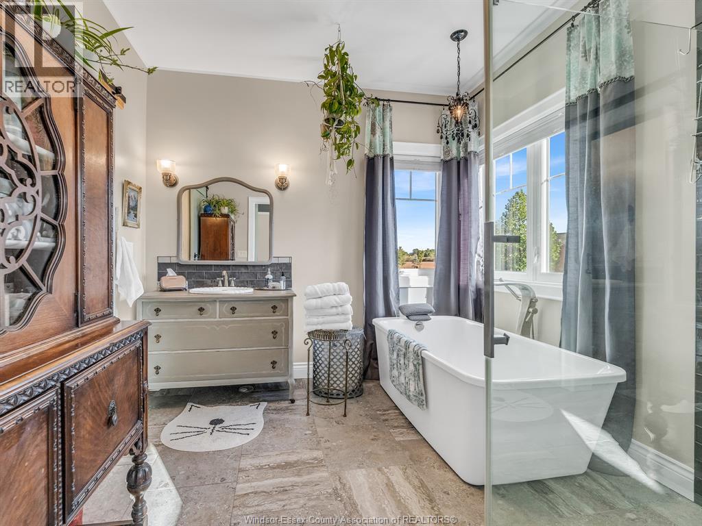 414 ELMSTEAD - 10