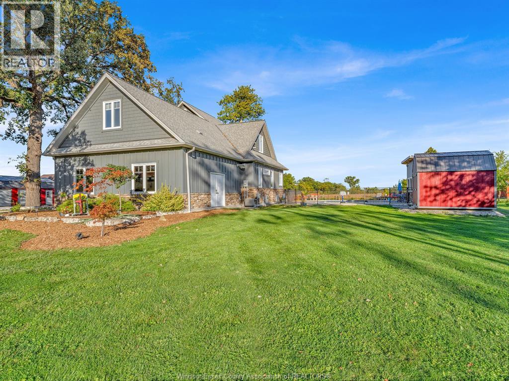 414 ELMSTEAD - 36