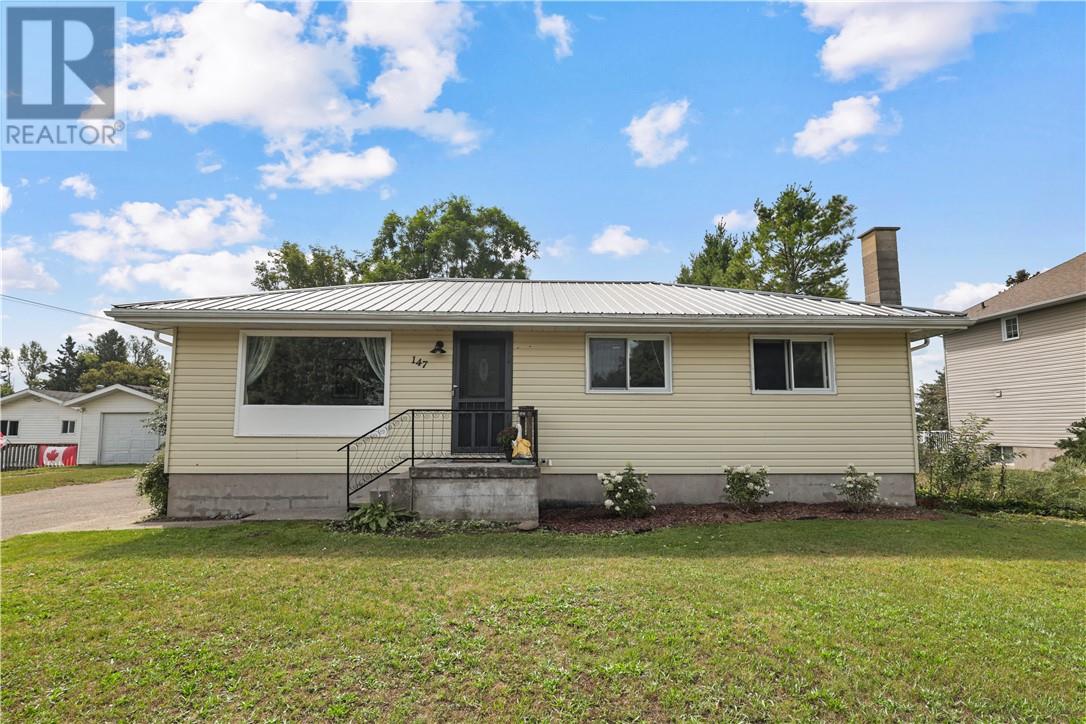 147 THORNE Street - 2