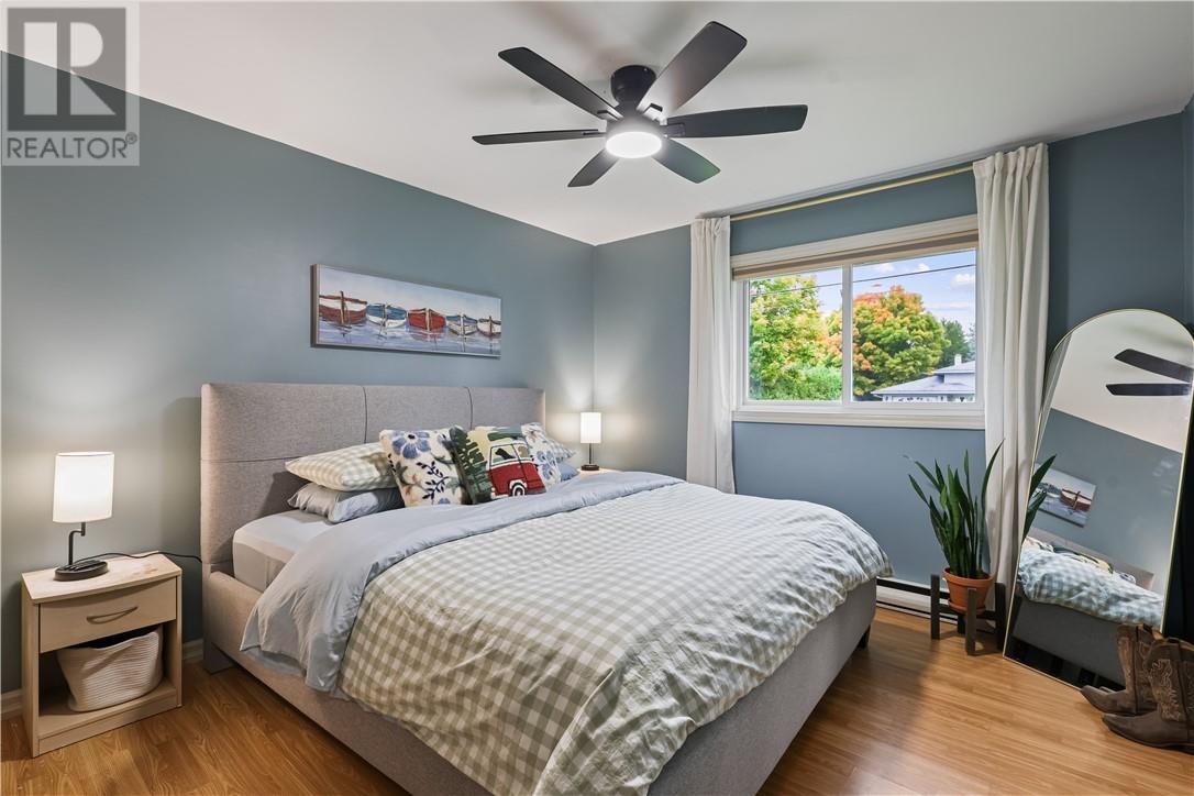 147 THORNE Street - 30