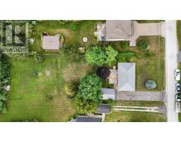 147 Thorne Street, Mindemoya, Manitoulin Island, ON P0P1S0 Photo 10