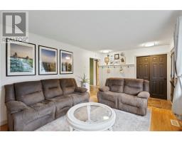 147 Thorne Street, Mindemoya, Manitoulin Island, ON P0P1S0 Photo 14