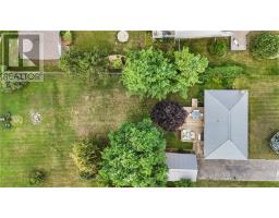147 Thorne Street, Mindemoya, Manitoulin Island, ON P0P1S0 Photo 9