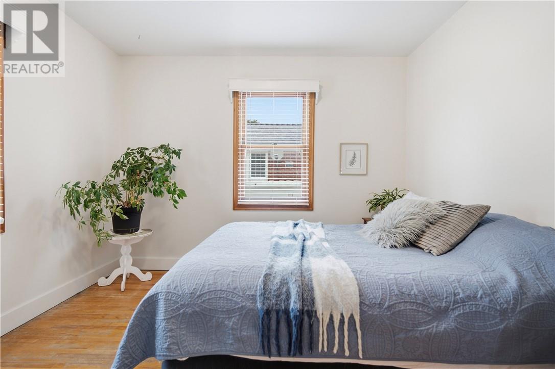 697 Prete Street - 15