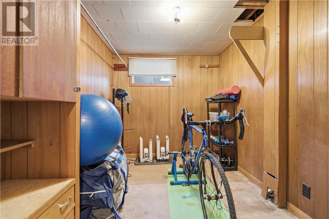 697 Prete Street - Image 23
