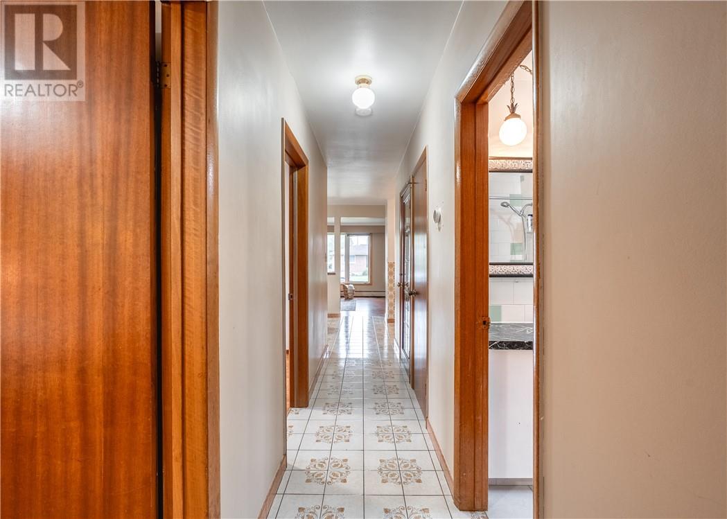 593 Danforth Avenue - Image 13
