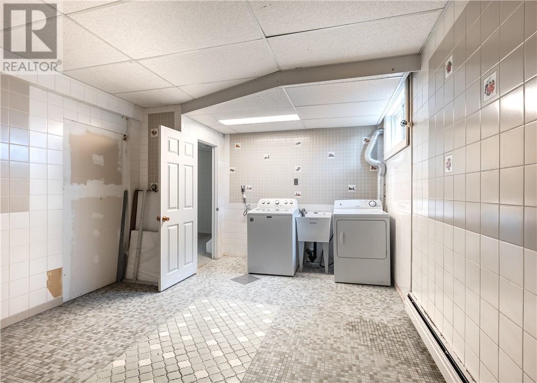 593 Danforth Avenue - 28