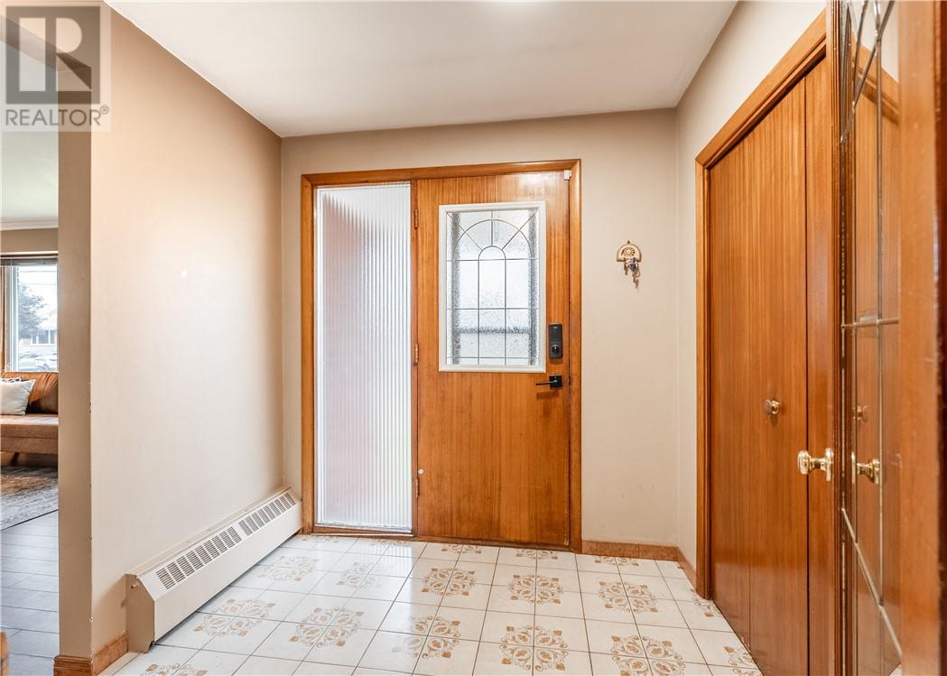 593 Danforth Avenue - Image 3