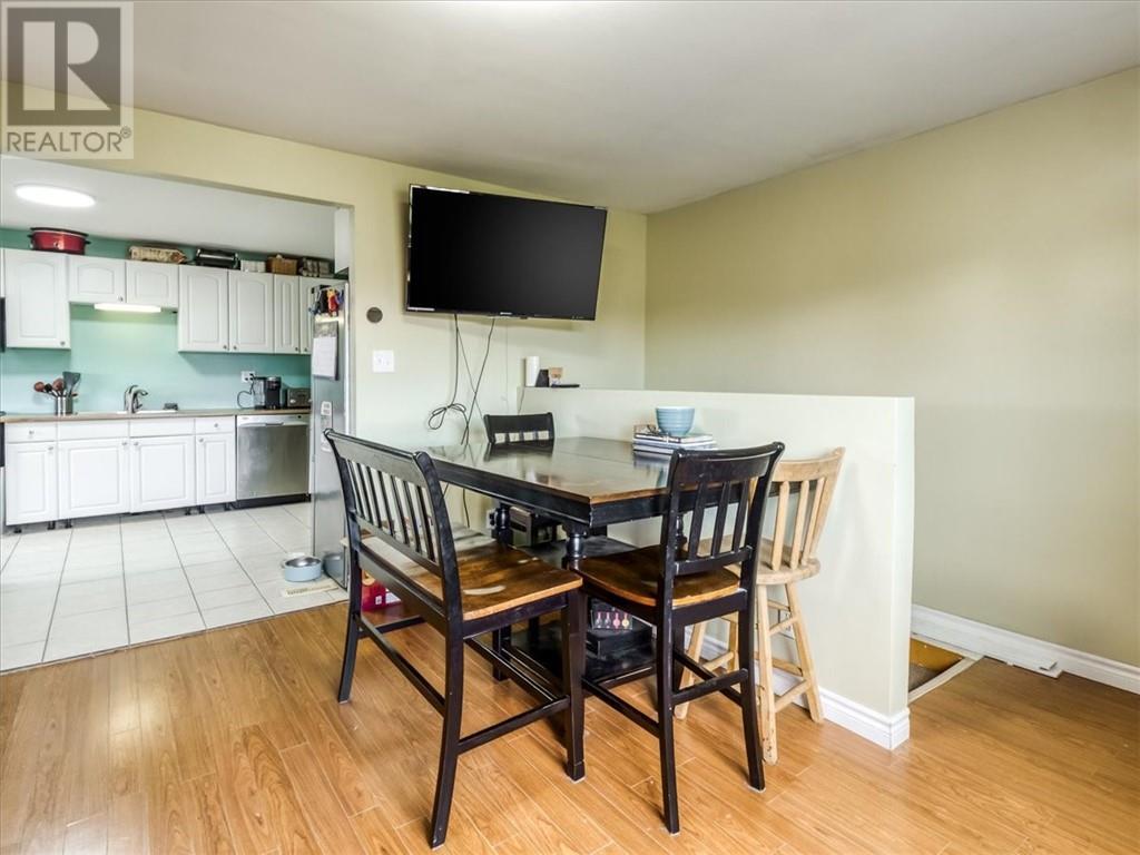 33 Graham Road - 11