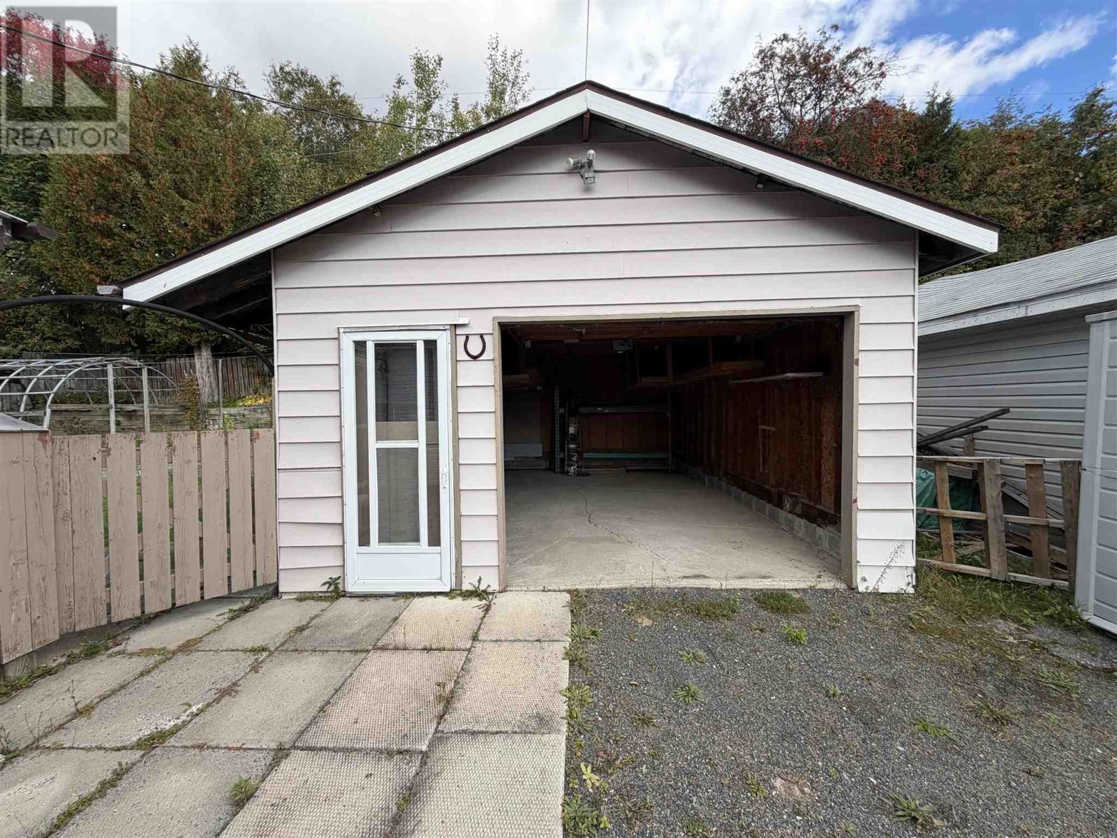 17 Brown RD - Image 28