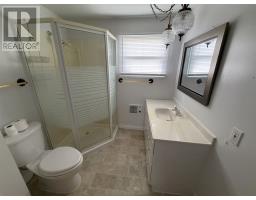 17 Brown Rd, Elliot Lake, ON P5A1K2 Photo 14