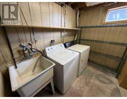 17 Brown Rd, Elliot Lake, ON P5A1K2 Photo 21
