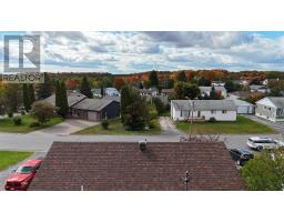 17 Brown Rd, Elliot Lake, ON P5A1K2 Photo 31