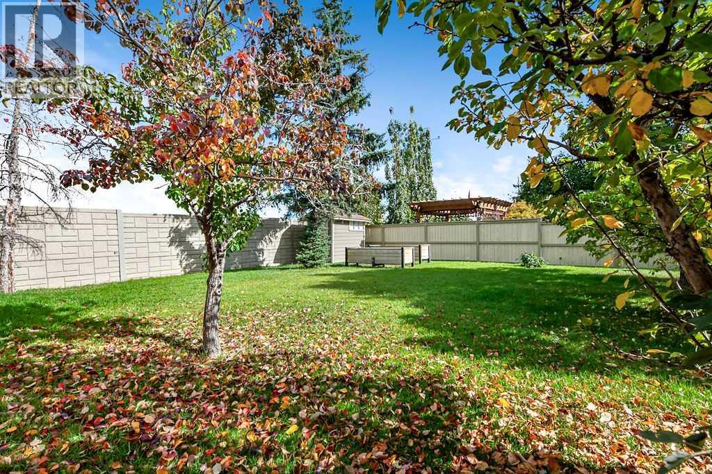 56 Bernard Way NW - 30
