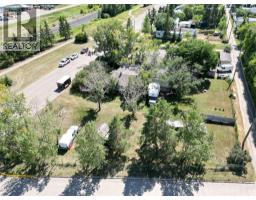 605 Railway Avenue, Trochu, AB T0M2C0 Photo 7