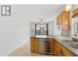 20 Eakins Crescent, Kawartha Lakes, ON K9V6J9 Photo 15