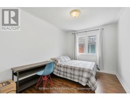 20 Eakins Crescent, Kawartha Lakes, ON K9V6J9 Photo 18
