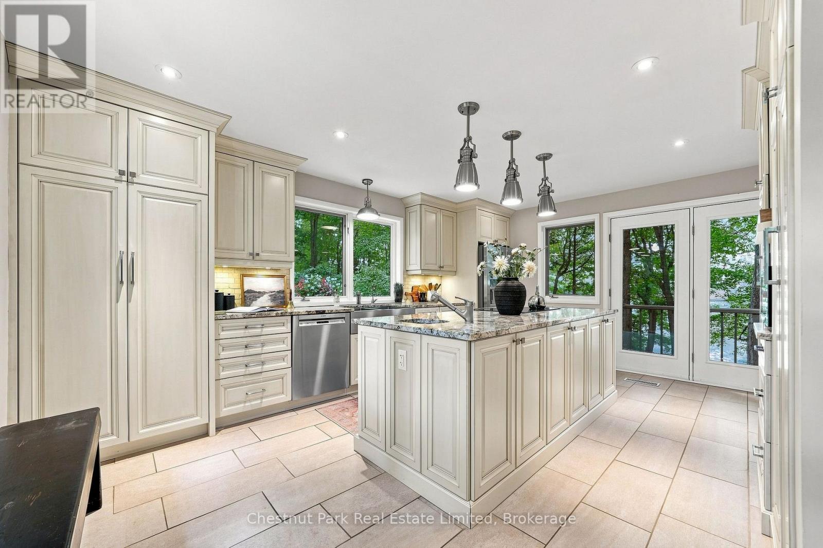 26 Benham Place Road, Prince Edward County, ON photo 16