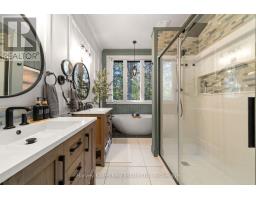 12130 Loyalist Parkway, Prince Edward County, ON K0K2T0 Photo 14
