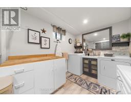 12130 Loyalist Parkway, Prince Edward County, ON K0K2T0 Photo 20