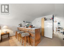 12130 Loyalist Parkway, Prince Edward County, ON K0K2T0 Photo 26