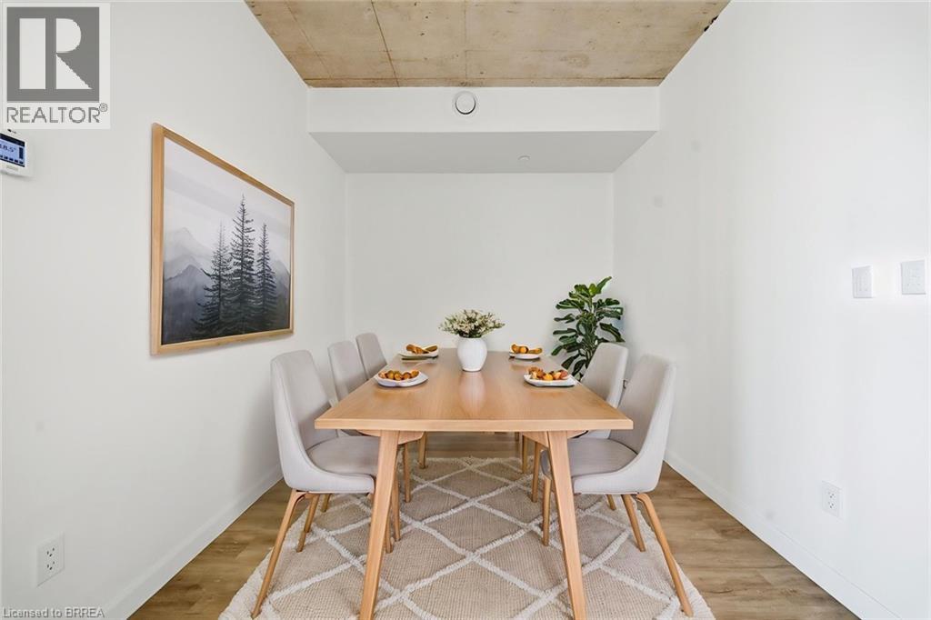 #202 7 ERIE Avenue - Image 11