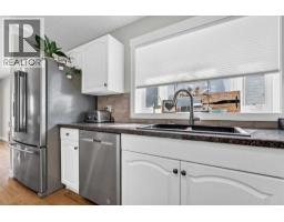 Storage - 22 Penland Way Ne, Medicine Hat, AB T1C1X2 Photo 12