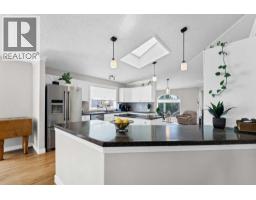 Furnace - 22 Penland Way Ne, Medicine Hat, AB T1C1X2 Photo 11