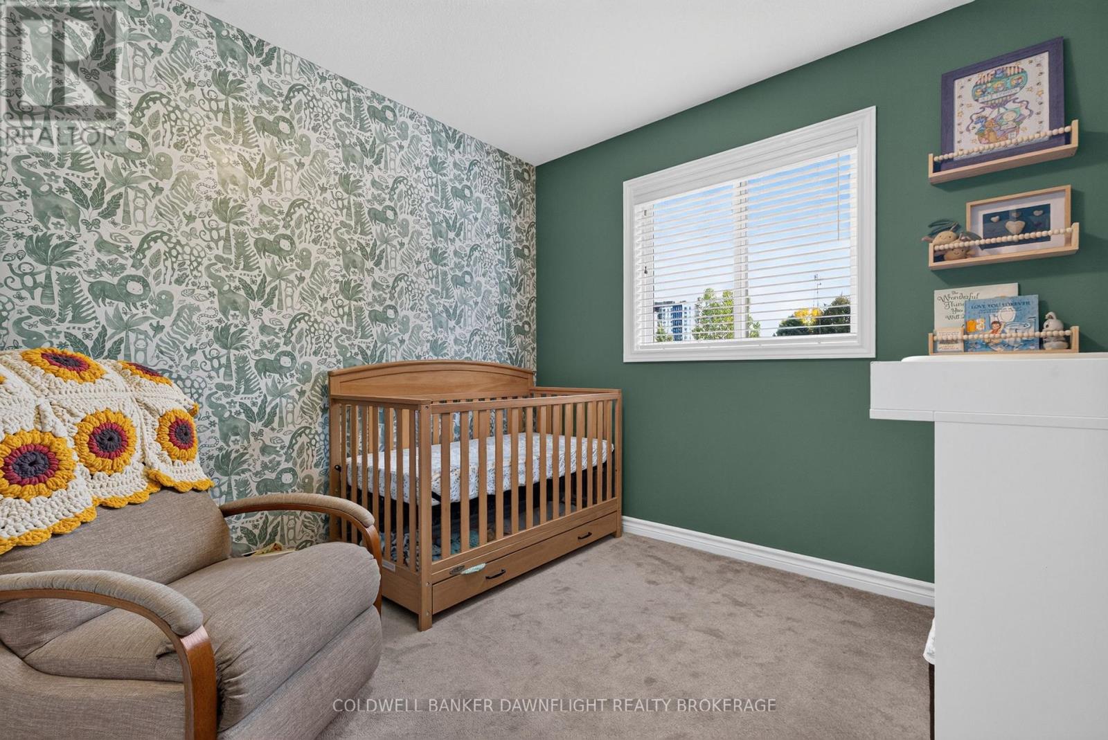 #83 1061 EAGLETRACE DRIVE - Image 25
