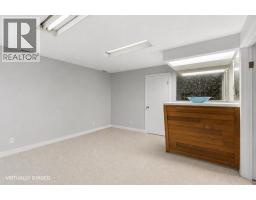 252 Templeview Way NE - photo 13