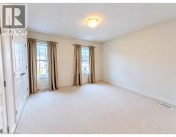 9 Hyde Park Mews, Kitchener, ON N2H0B2 Photo 12