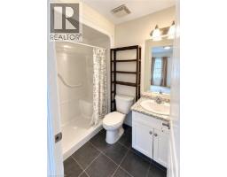 9 Hyde Park Mews, Kitchener, ON N2H0B2 Photo 14
