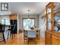 Family room - 4808 Valiant Drive Nw, Calgary, AB T3A1X2 Photo 10