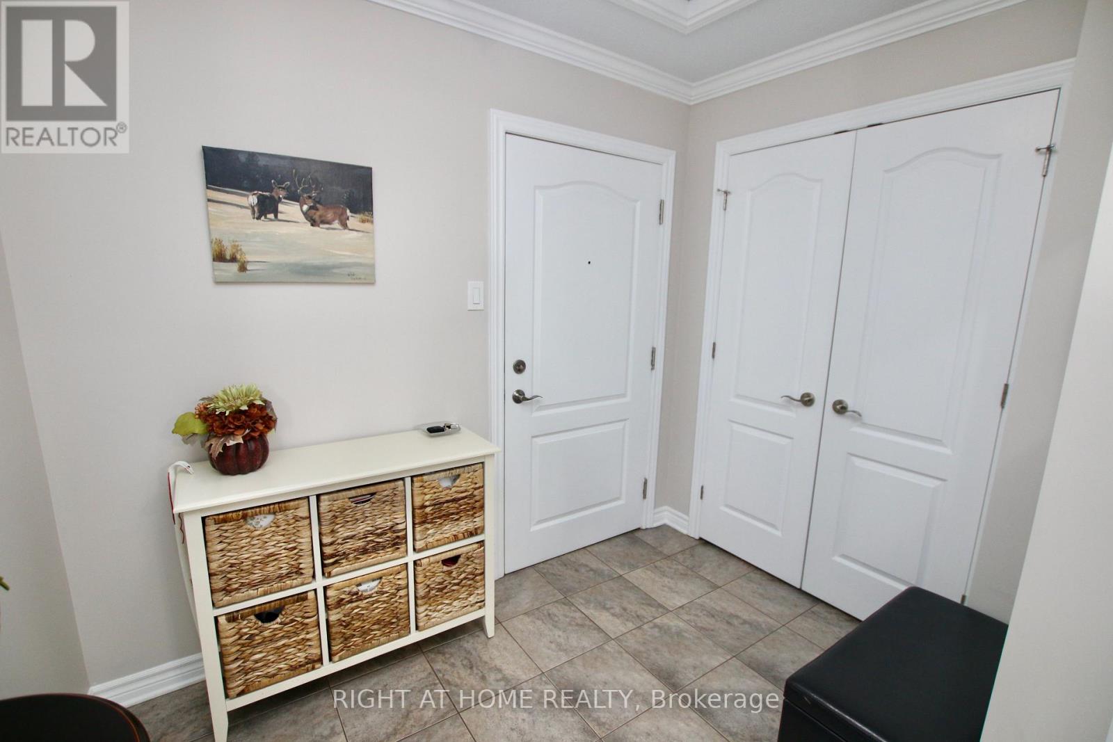#301 2 WARNER STREET - 4