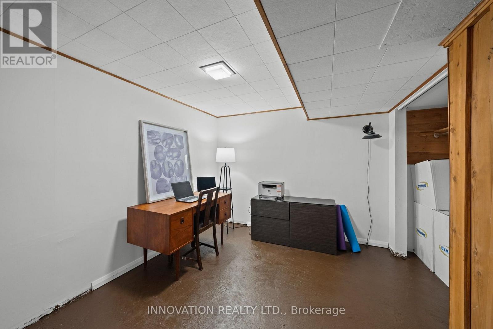 2863 JOHN SHAW ROAD - 33