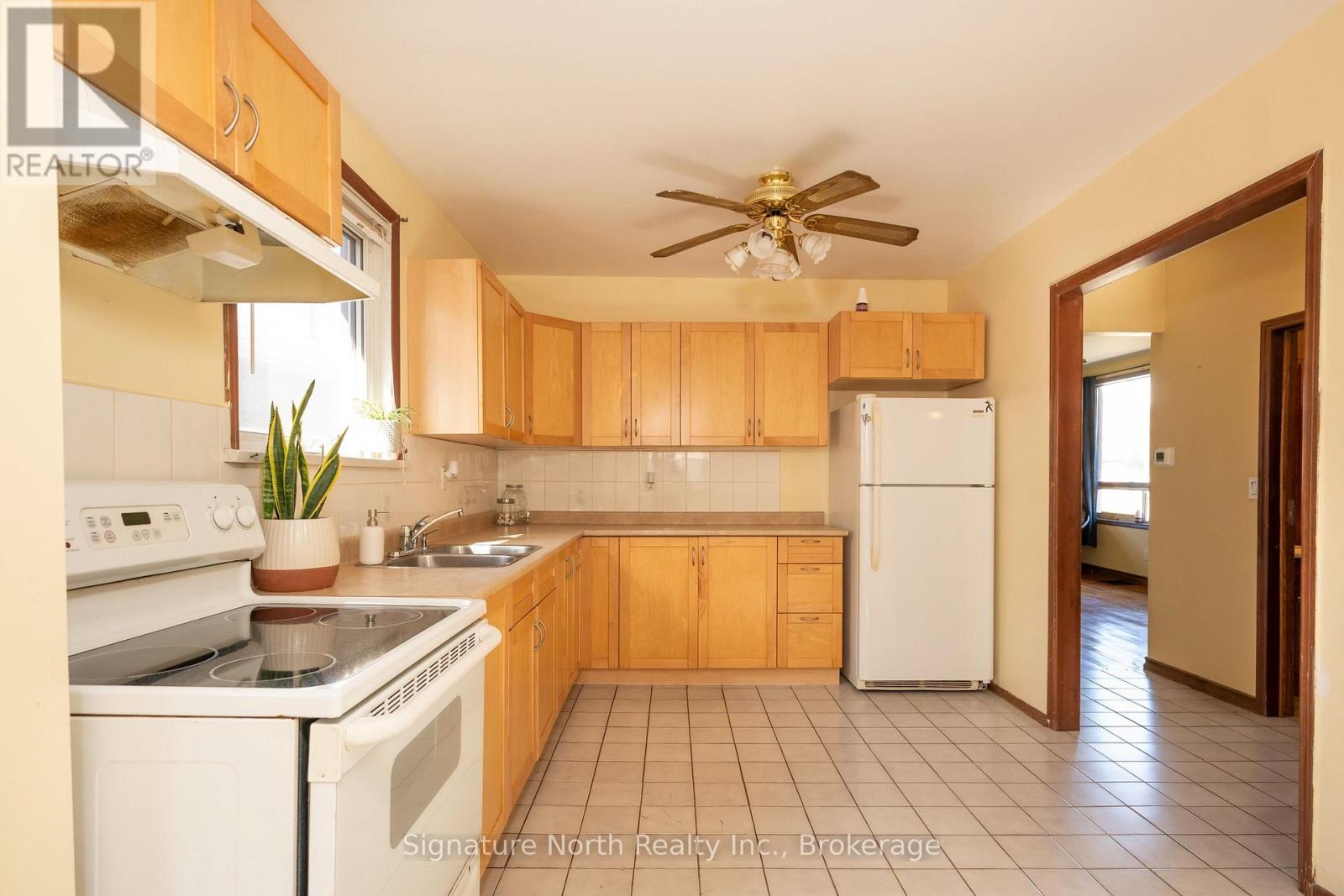 414 NORTHERN AVENUE - 21