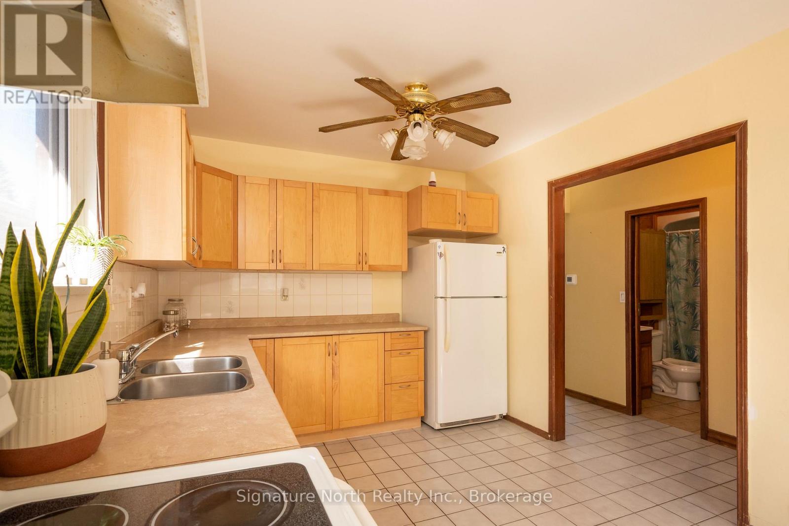 414 NORTHERN AVENUE - 24