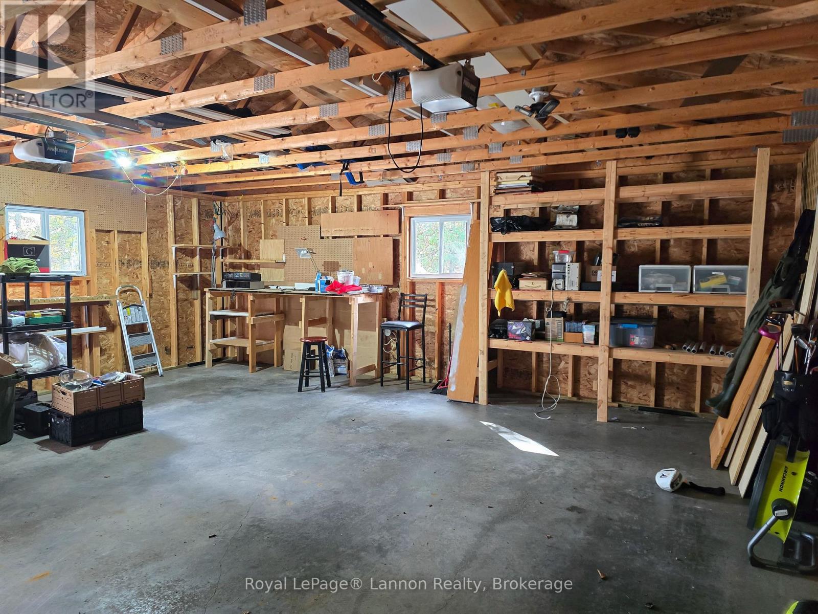 2519 SCOTT DRIVE - Image 35