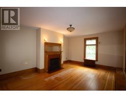 211 Notre Dame Street, Summerside, PE C1N1R7 Photo 6