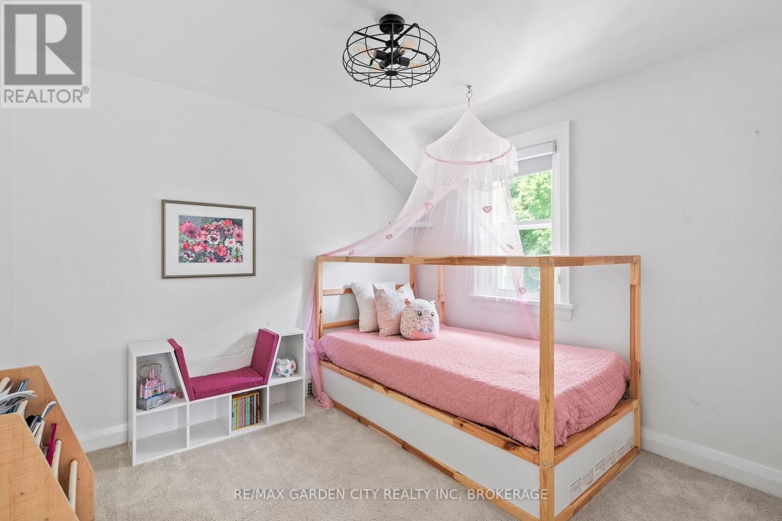 6751 BARKER STREET - 28