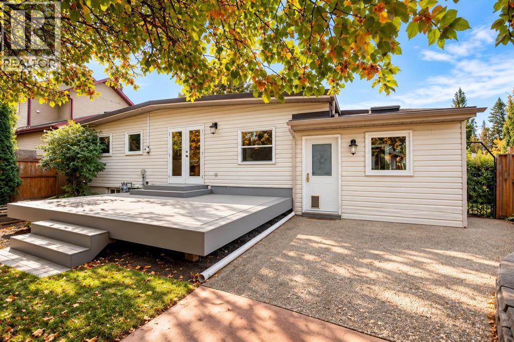 3721 44A Avenue - 10
