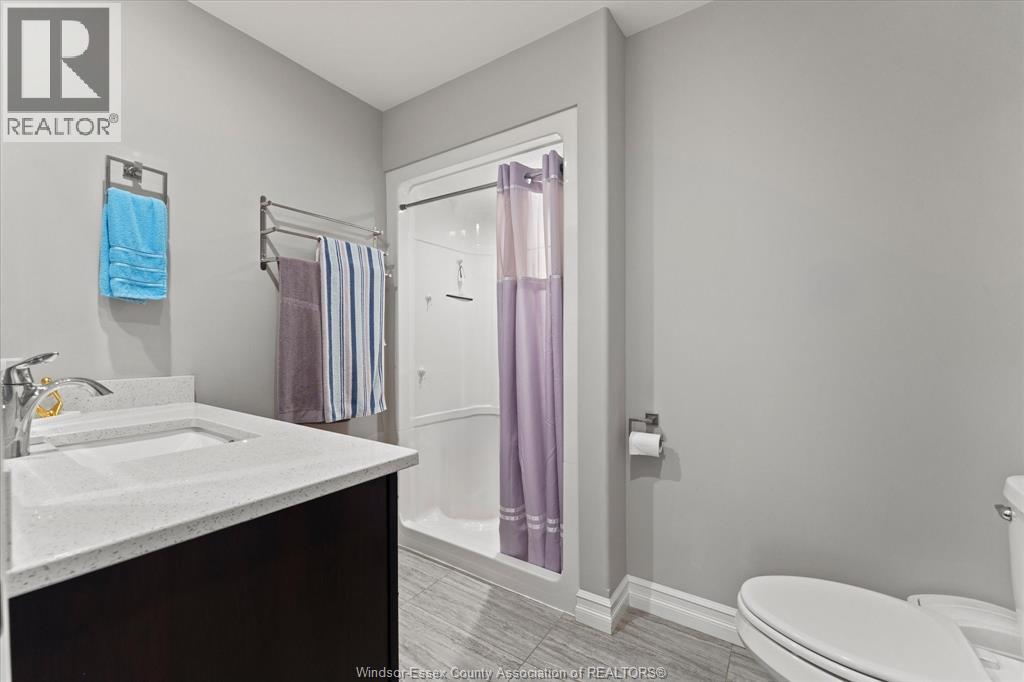120 GOLFVIEW DRIVE - 20