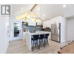 90 Young Drive, Powassan, ON P0H1Z0 Photo 16