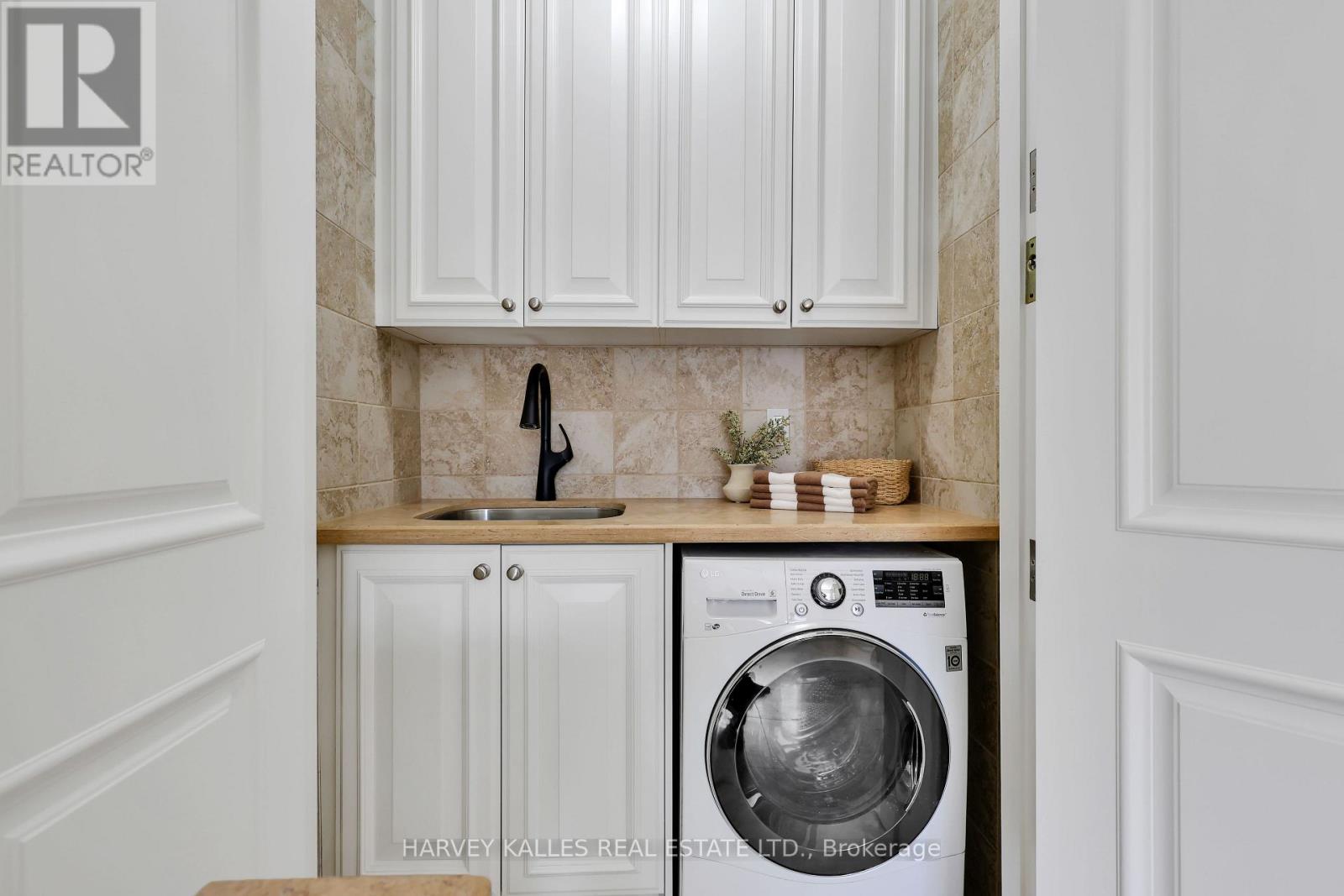 140 Bedford Road, Toronto, ON photo 34